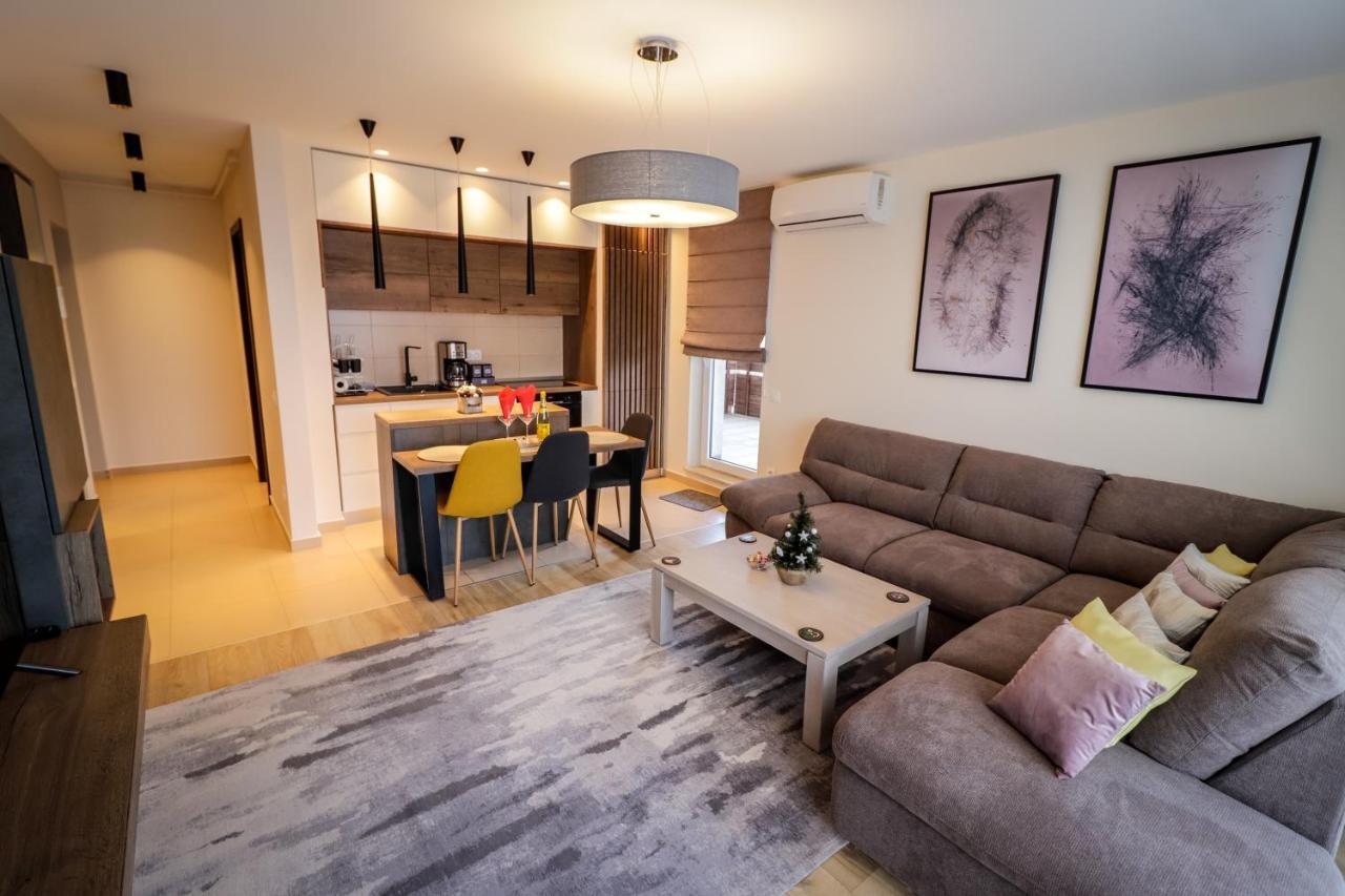 Apartmán Lux Green Apartament 2 Brašov Exteriér fotografie
